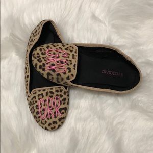 Leopard Flats